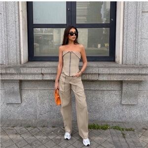 XS Bloggers fav Zara topstitched cargo zipper pants